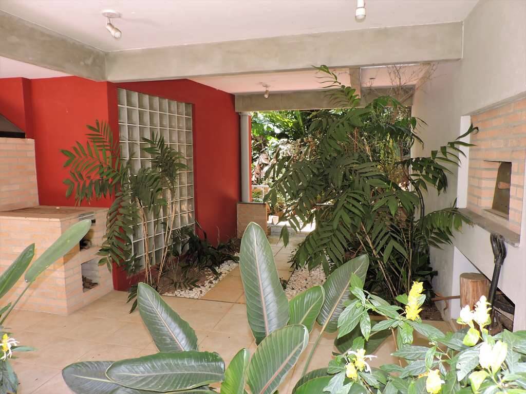 Casa de Condomínio à venda com 3 quartos, 275m² - Foto 25