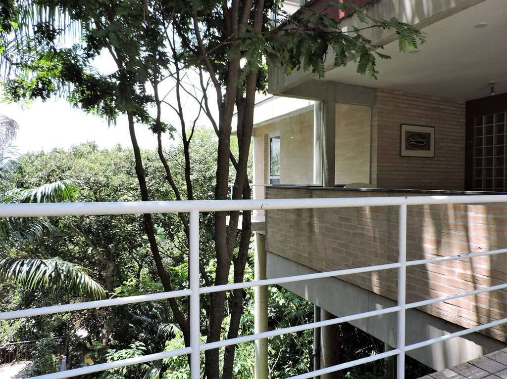 Casa de Condomínio à venda com 3 quartos, 275m² - Foto 30