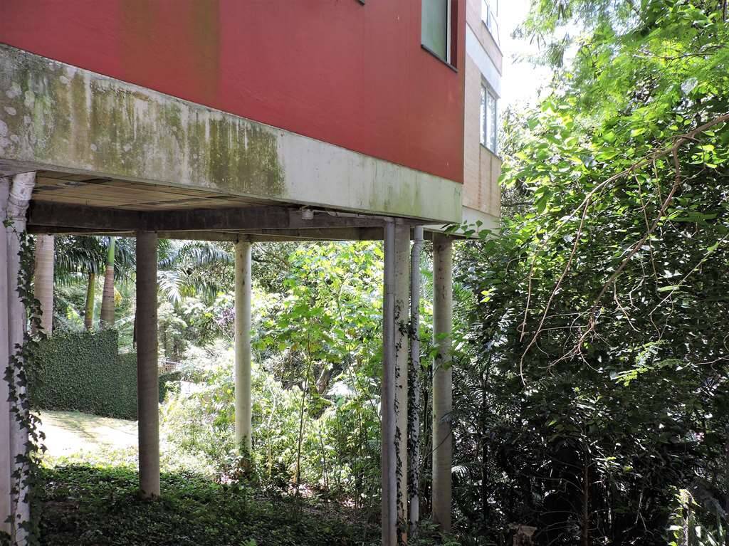 Casa de Condomínio à venda com 3 quartos, 275m² - Foto 32