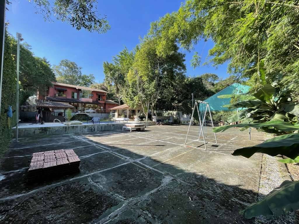 Casa de Condomínio à venda com 4 quartos, 500m² - Foto 54