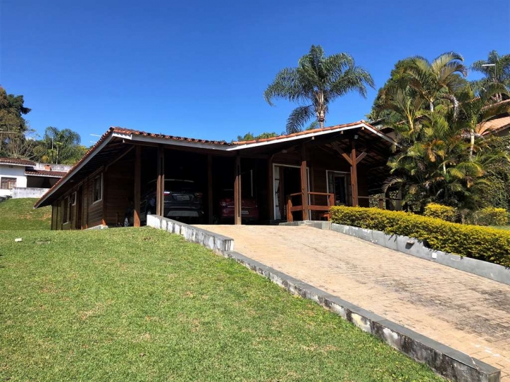 Casa de Condomínio à venda com 3 quartos, 237m² - Foto 4