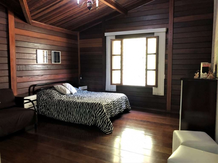 Casa de Condomínio à venda com 3 quartos, 237m² - Foto 16