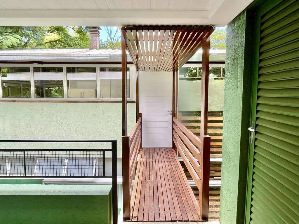 Casa de Condomínio à venda com 3 quartos, 380m² - Foto 8