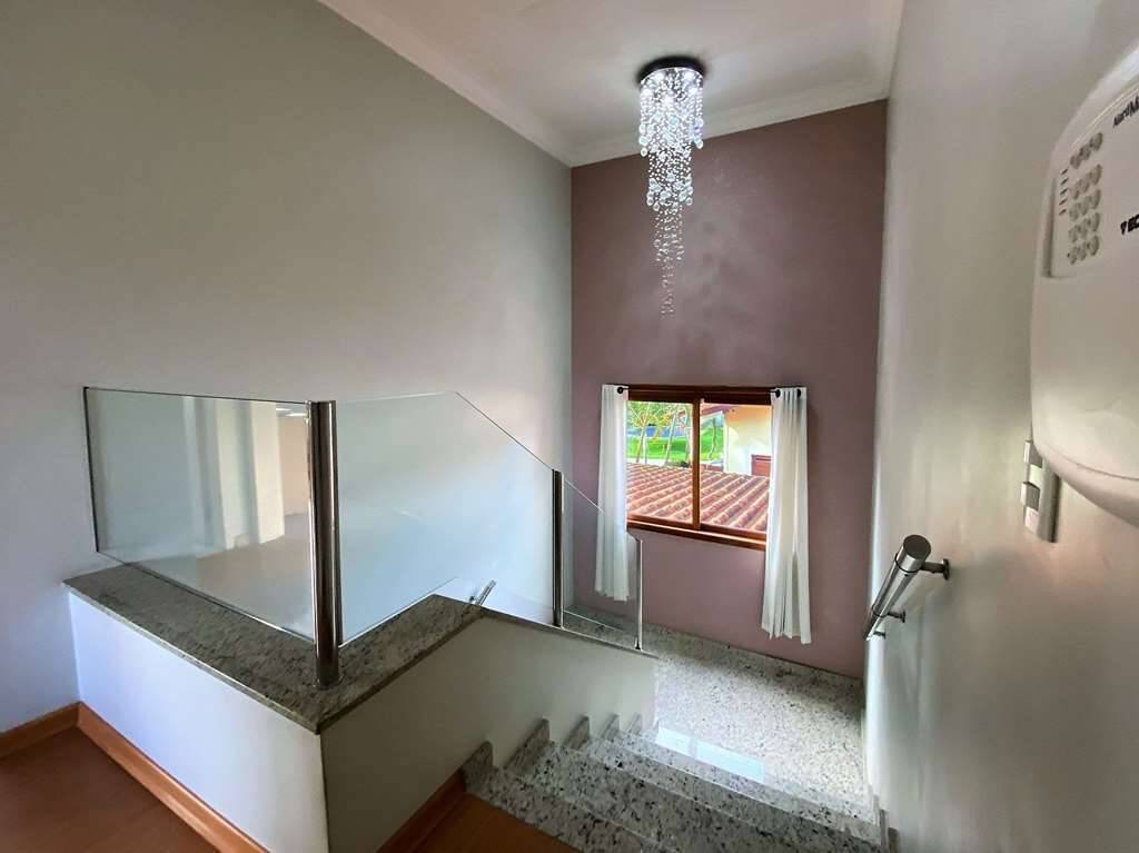 Casa à venda com 4 quartos, 362m² - Foto 23