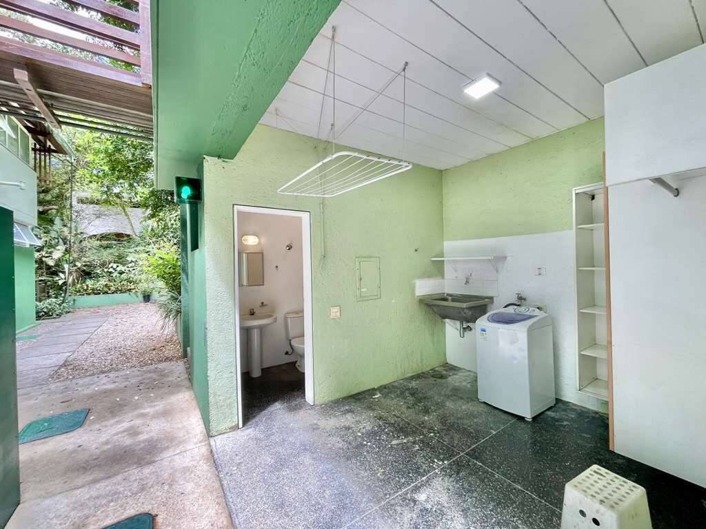 Casa de Condomínio à venda com 3 quartos, 380m² - Foto 51