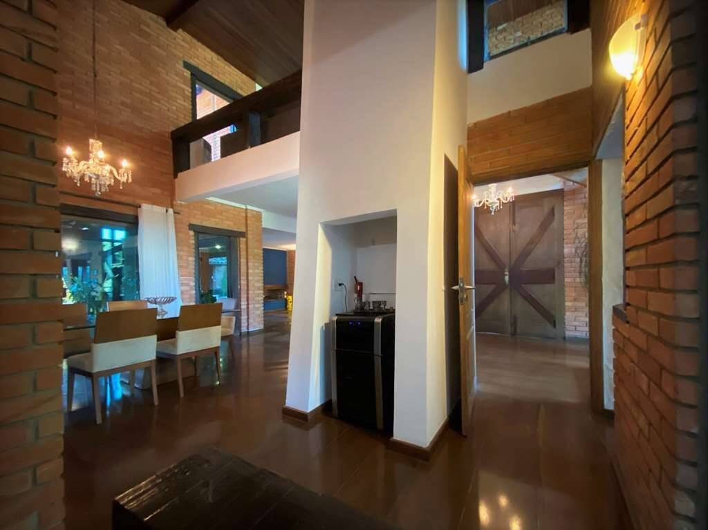 Casa à venda com 3 quartos, 553m² - Foto 18