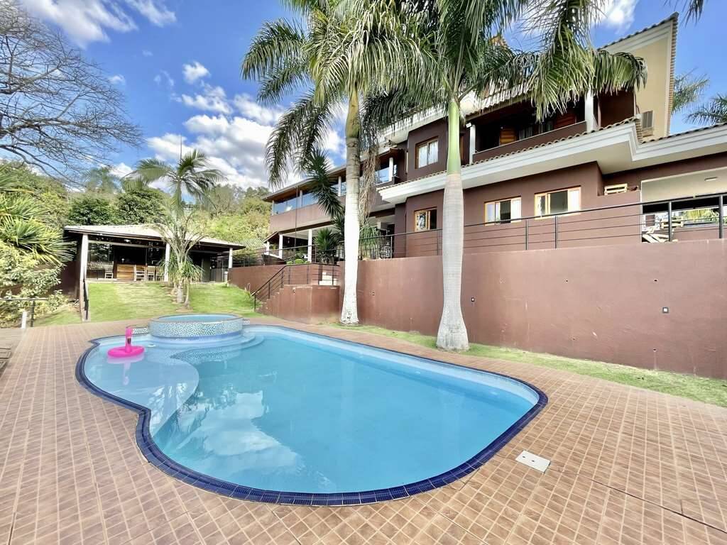 Casa à venda e aluguel com 5 quartos, 890m² - Foto 32