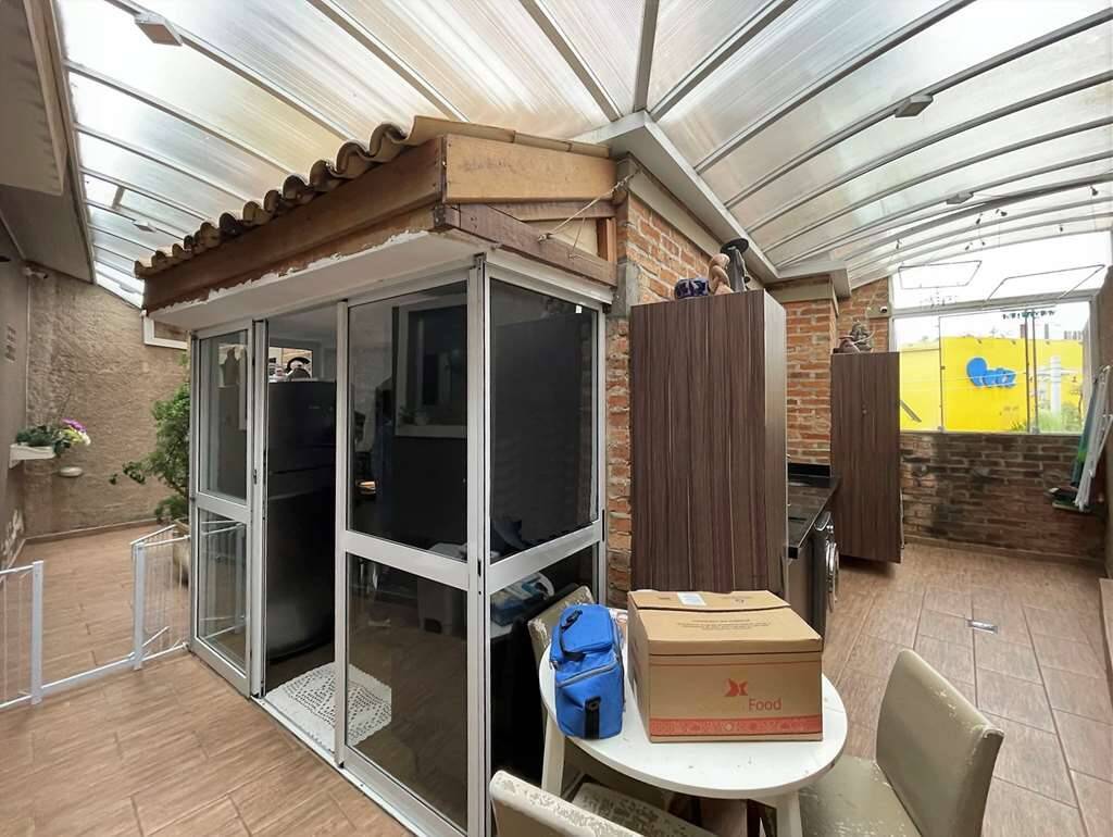 Casa à venda com 3 quartos, 180m² - Foto 32