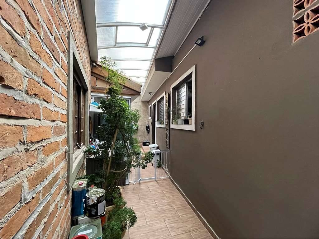 Casa à venda com 3 quartos, 180m² - Foto 35