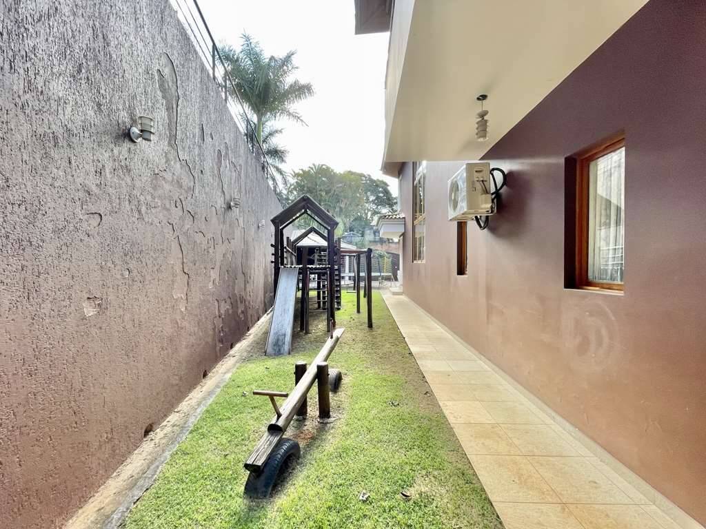 Casa à venda e aluguel com 5 quartos, 890m² - Foto 49