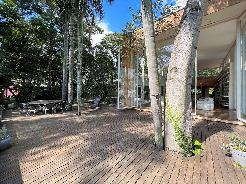 Casa à venda com 6 quartos, 1190m² - Foto 33