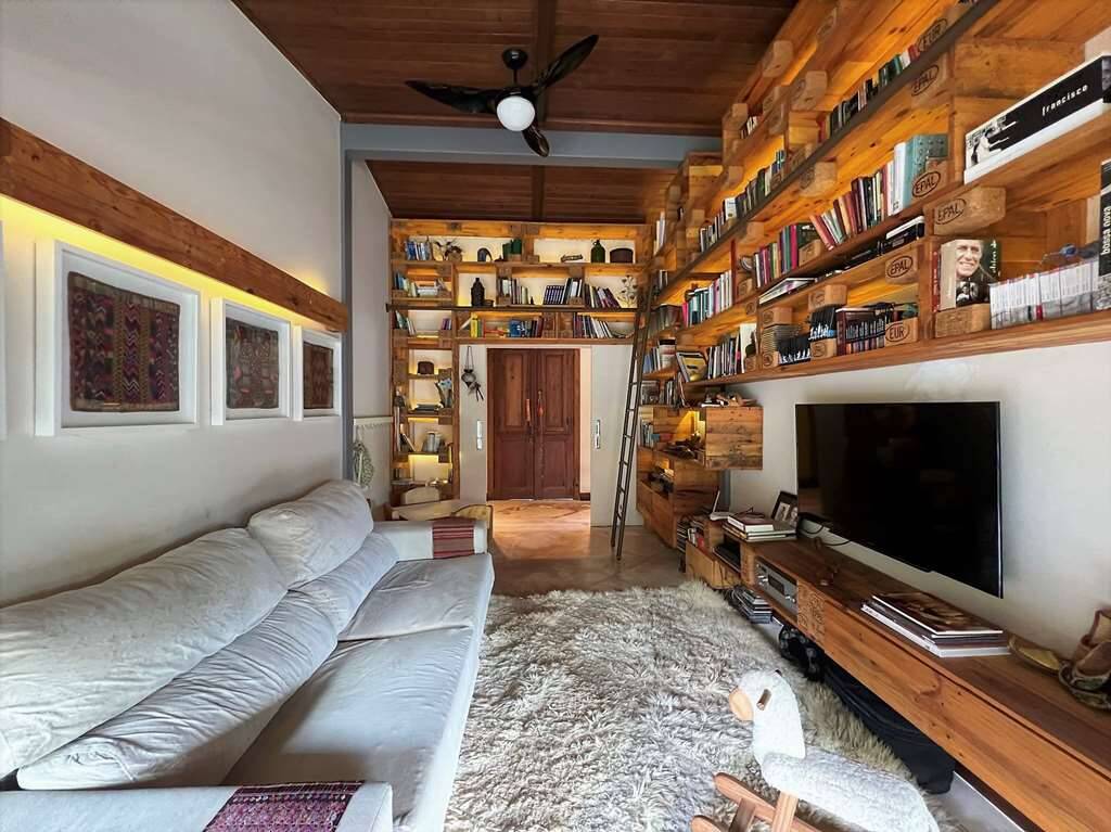 Casa de Condomínio à venda com 5 quartos, 382m² - Foto 25