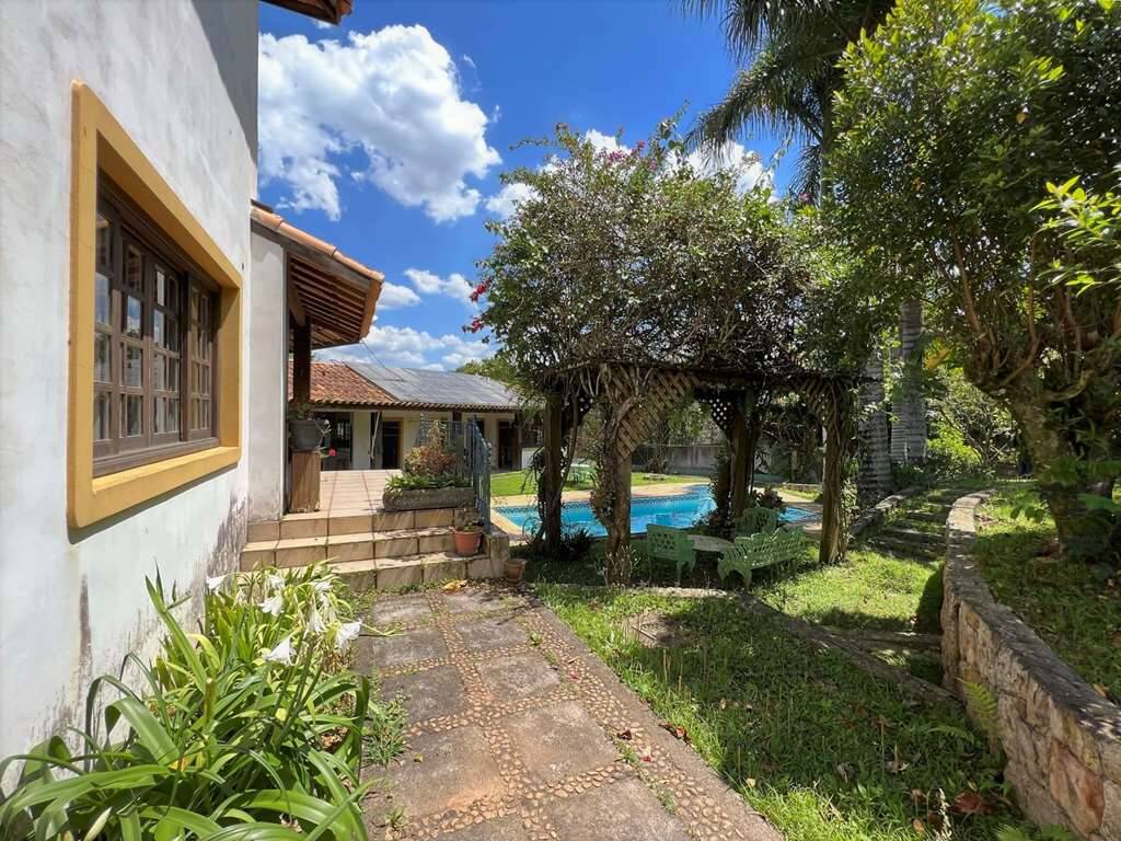 Casa de Condomínio à venda com 3 quartos, 545m² - Foto 29