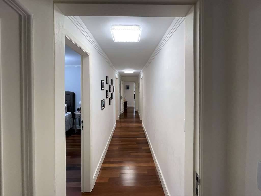 Casa à venda com 4 quartos, 850m² - Foto 22