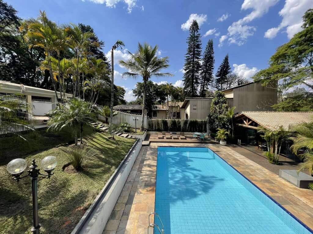 Casa à venda com 4 quartos, 850m² - Foto 42