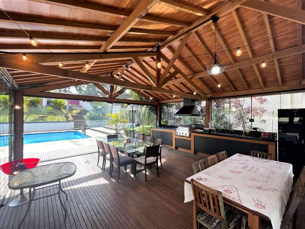 Casa à venda com 4 quartos, 850m² - Foto 45