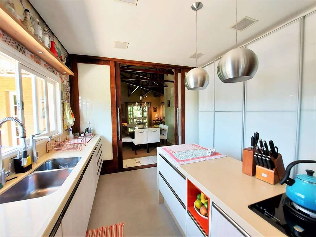 Casa de Condomínio à venda com 5 quartos, 322m² - Foto 13