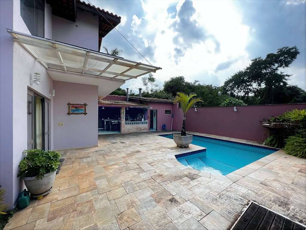 Casa de Condomínio à venda com 3 quartos, 360m² - Foto 45