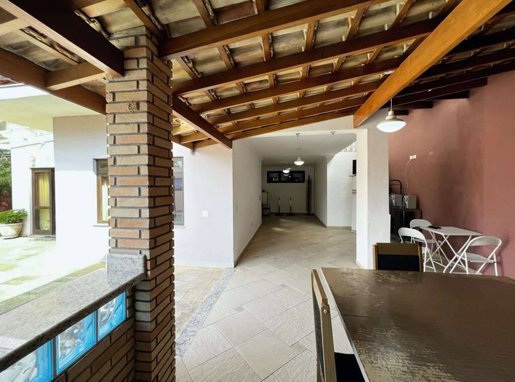 Casa de Condomínio à venda com 3 quartos, 360m² - Foto 50