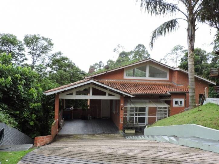 Casa de Condomínio à venda com 4 quartos, 205m² - Foto 2