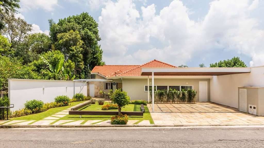 Casa de Condomínio à venda com 3 quartos, 370m² - Foto 2