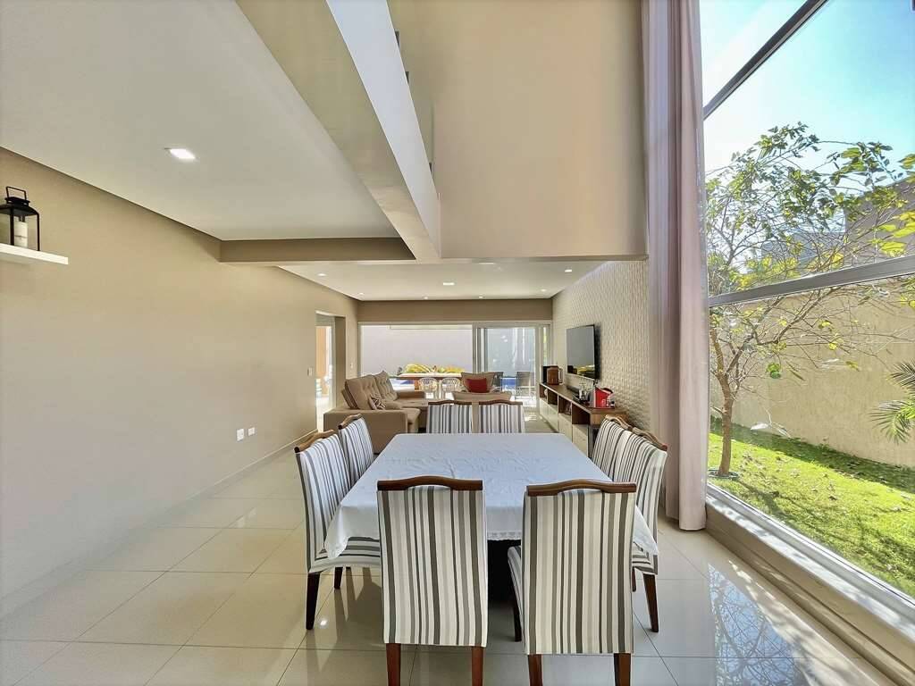 Casa de Condomínio à venda com 4 quartos, 315m² - Foto 12