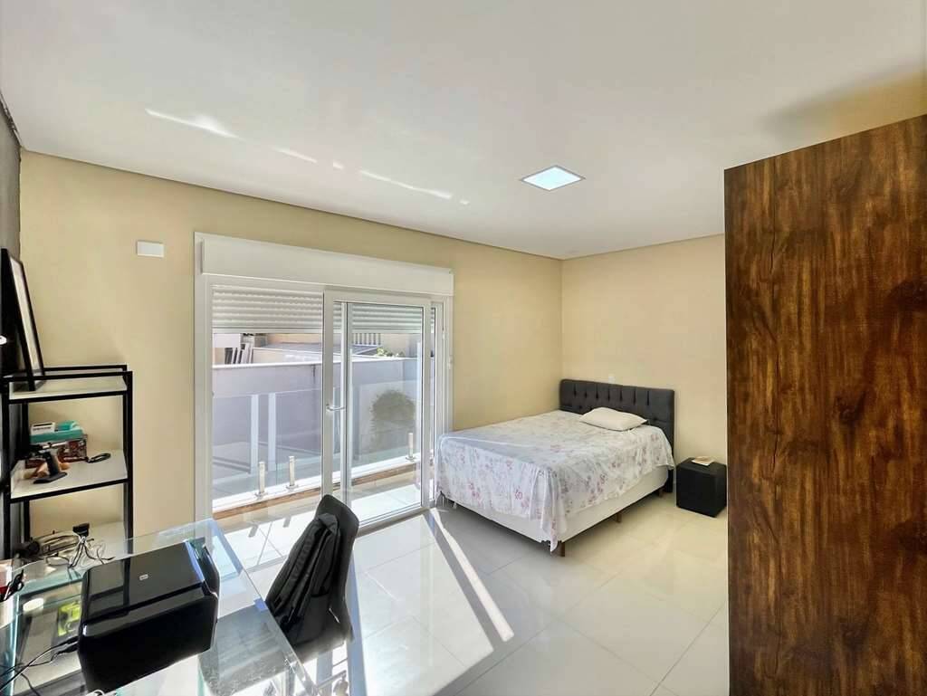 Casa de Condomínio à venda com 4 quartos, 315m² - Foto 37