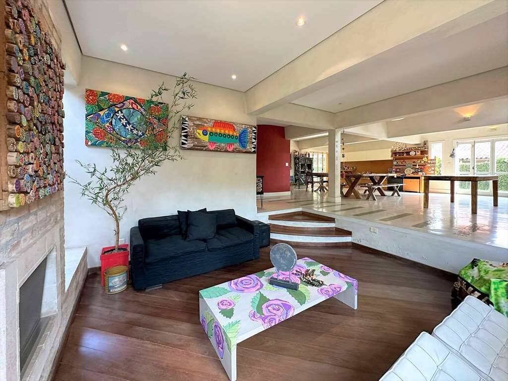 Casa de Condomínio à venda com 3 quartos, 308m² - Foto 17