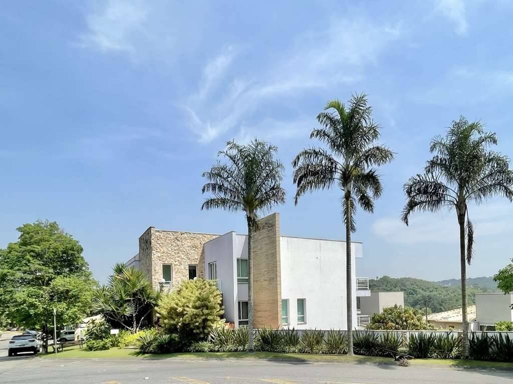 Casa de Condomínio à venda com 6 quartos, 1200m² - Foto 2