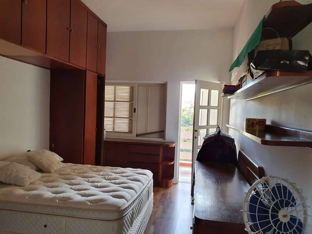 Casa de Condomínio à venda com 3 quartos, 320m² - Foto 22