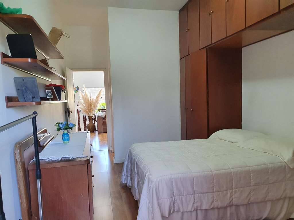 Casa de Condomínio à venda com 3 quartos, 320m² - Foto 29