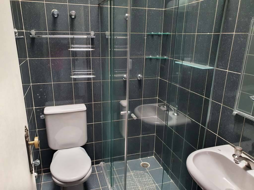 Casa de Condomínio à venda com 3 quartos, 320m² - Foto 33