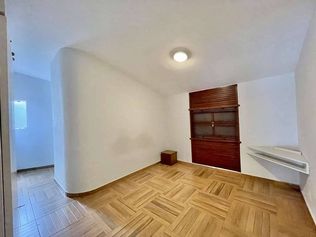 Casa à venda com 4 quartos, 409m² - Foto 21