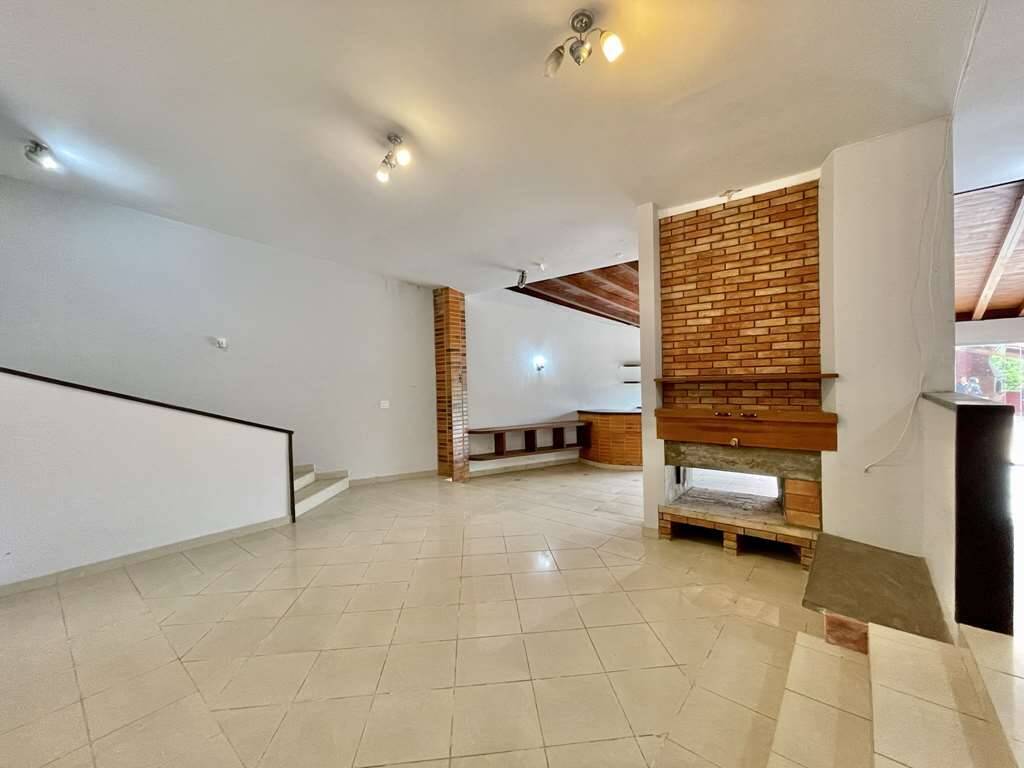 Casa à venda com 4 quartos, 409m² - Foto 12