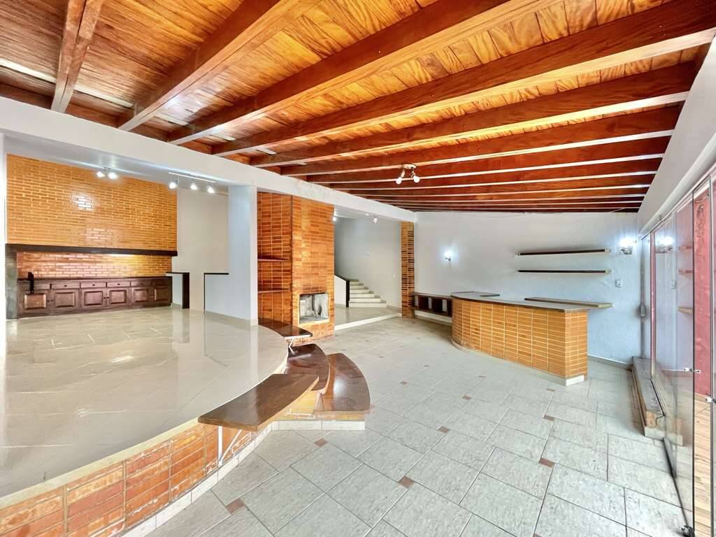 Casa à venda com 4 quartos, 409m² - Foto 10