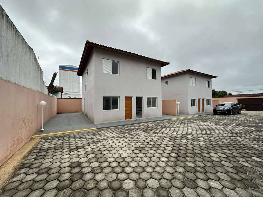 Casa de Condomínio à venda com 2 quartos, 65m² - Foto 2