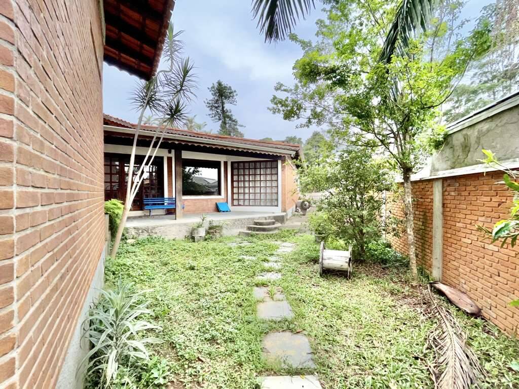 Casa à venda com 4 quartos, 353m² - Foto 15