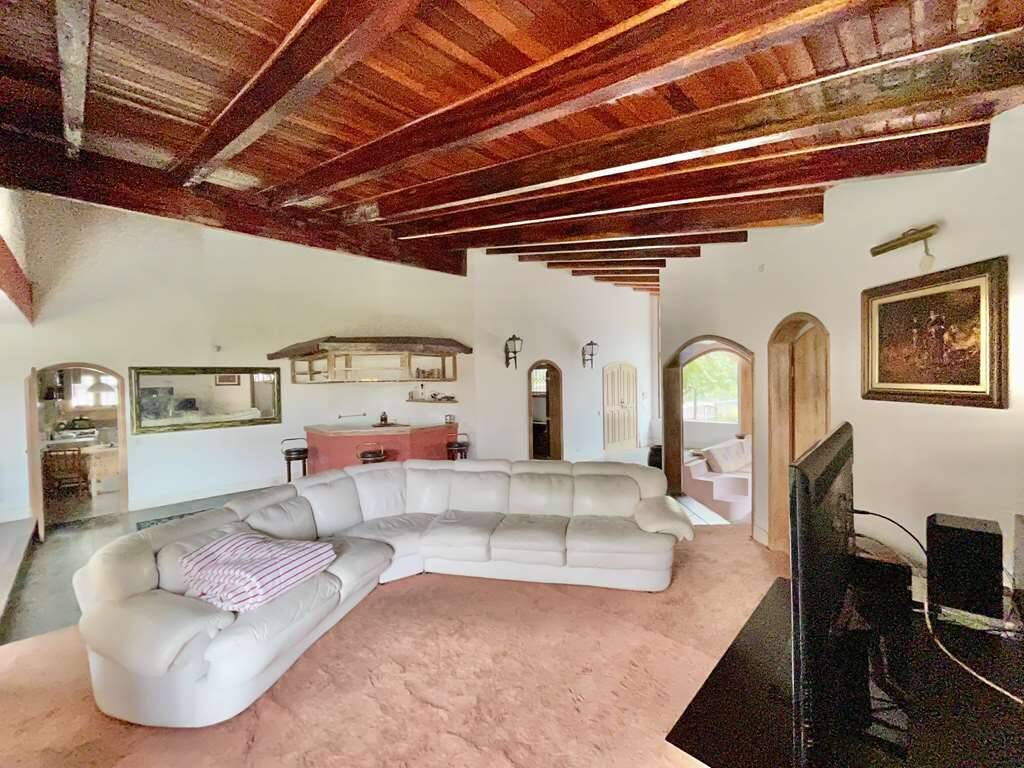 Casa à venda com 4 quartos, 353m² - Foto 23