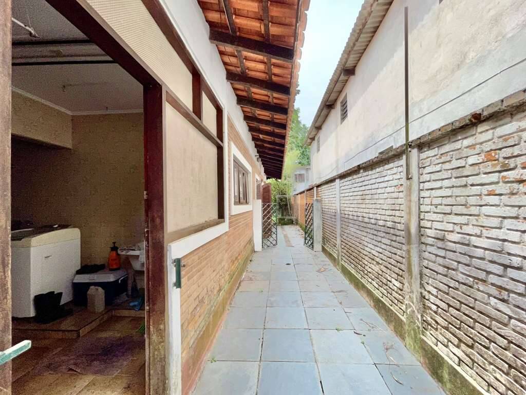 Casa à venda com 4 quartos, 353m² - Foto 45