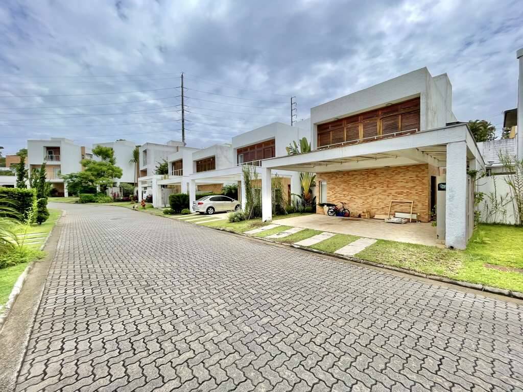 Casa de Condomínio à venda com 3 quartos, 173m² - Foto 4