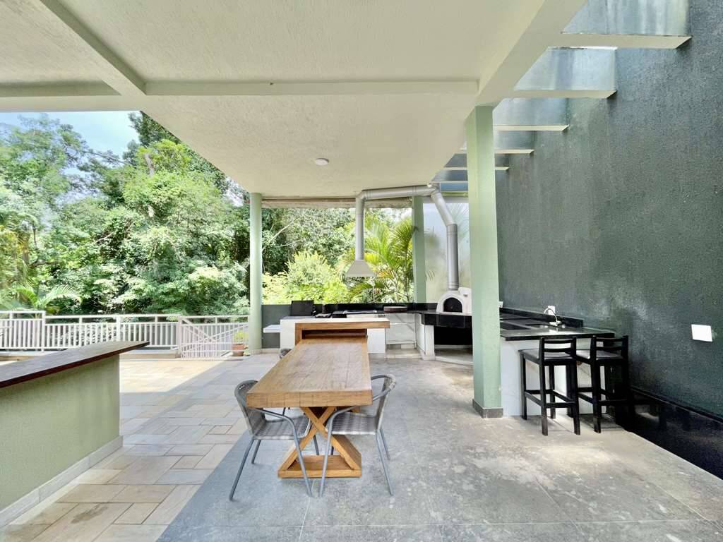 Casa de Condomínio à venda com 4 quartos, 386m² - Foto 29