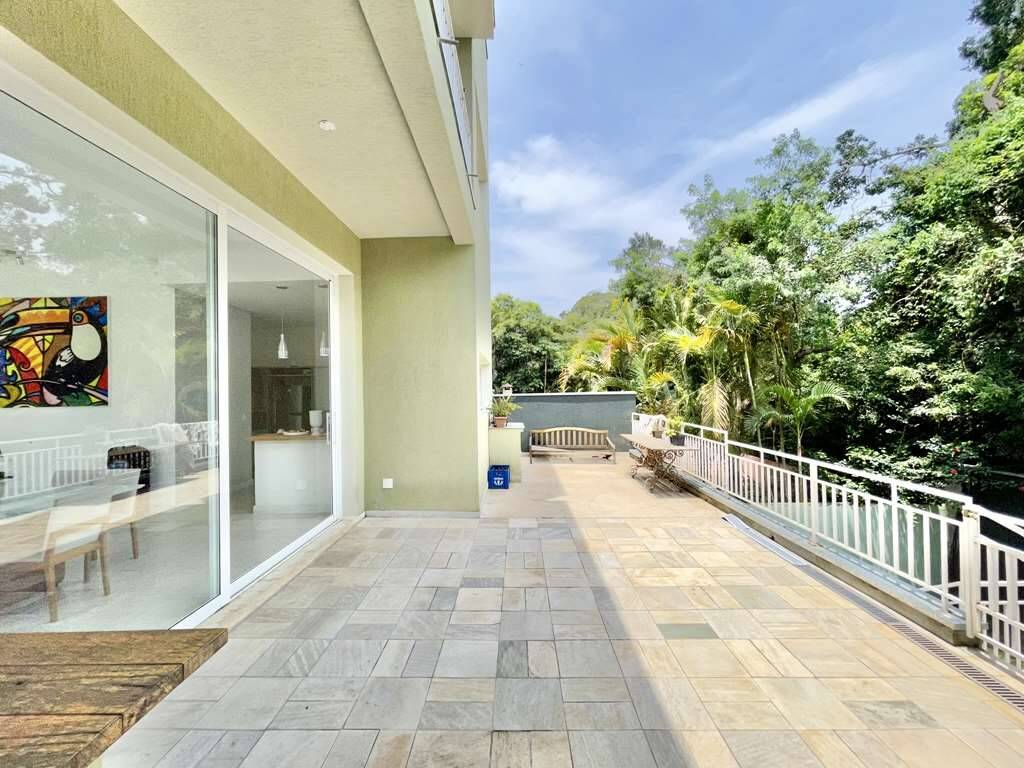 Casa de Condomínio à venda com 4 quartos, 386m² - Foto 13