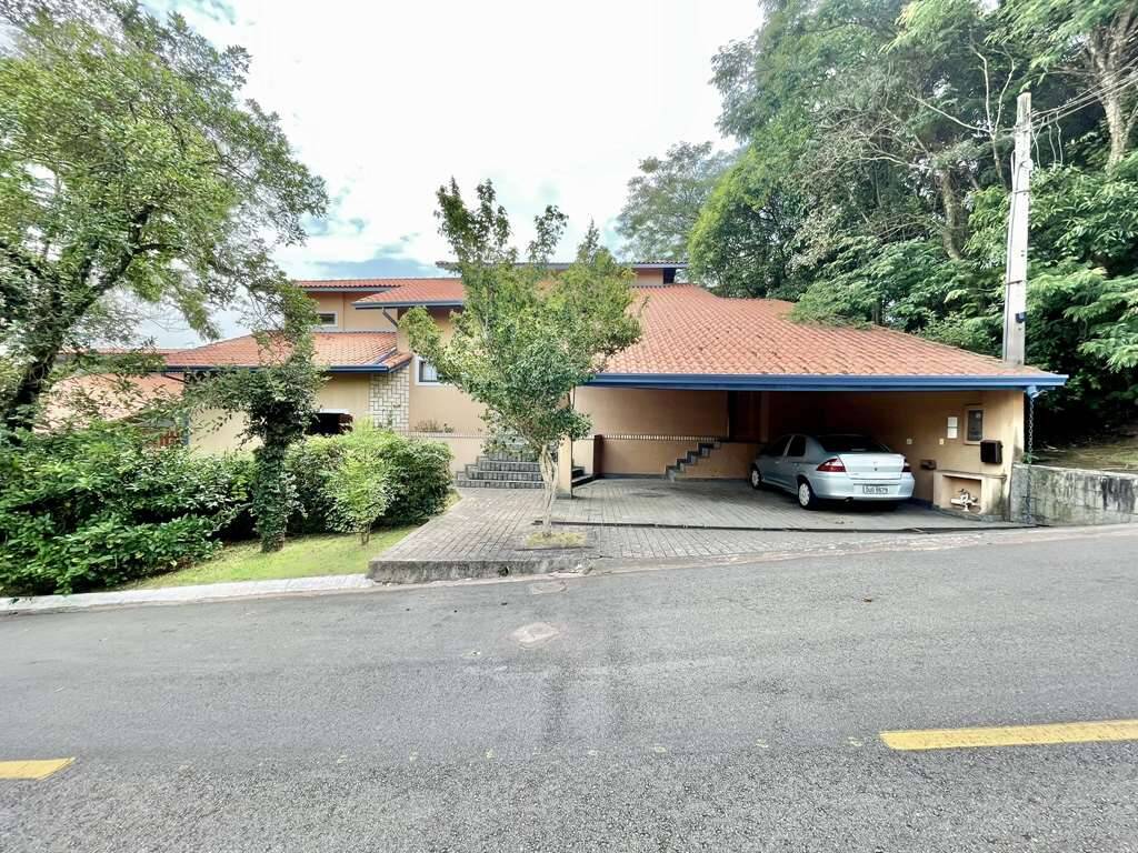 Casa de Condomínio à venda com 5 quartos, 360m² - Foto 2