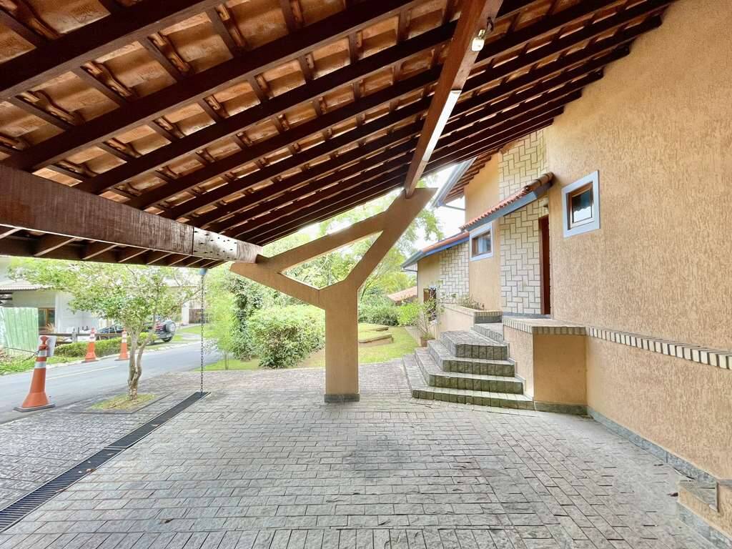 Casa de Condomínio à venda com 5 quartos, 360m² - Foto 6