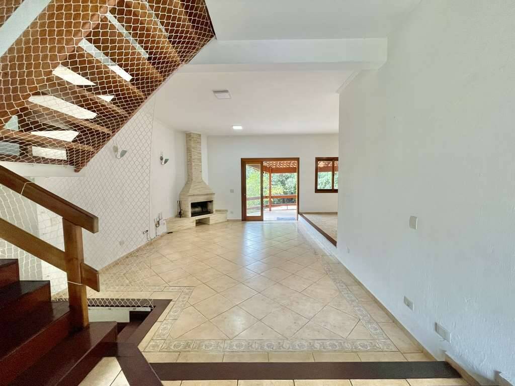 Casa de Condomínio à venda com 5 quartos, 360m² - Foto 25