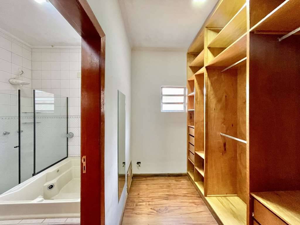 Casa de Condomínio à venda com 5 quartos, 360m² - Foto 27