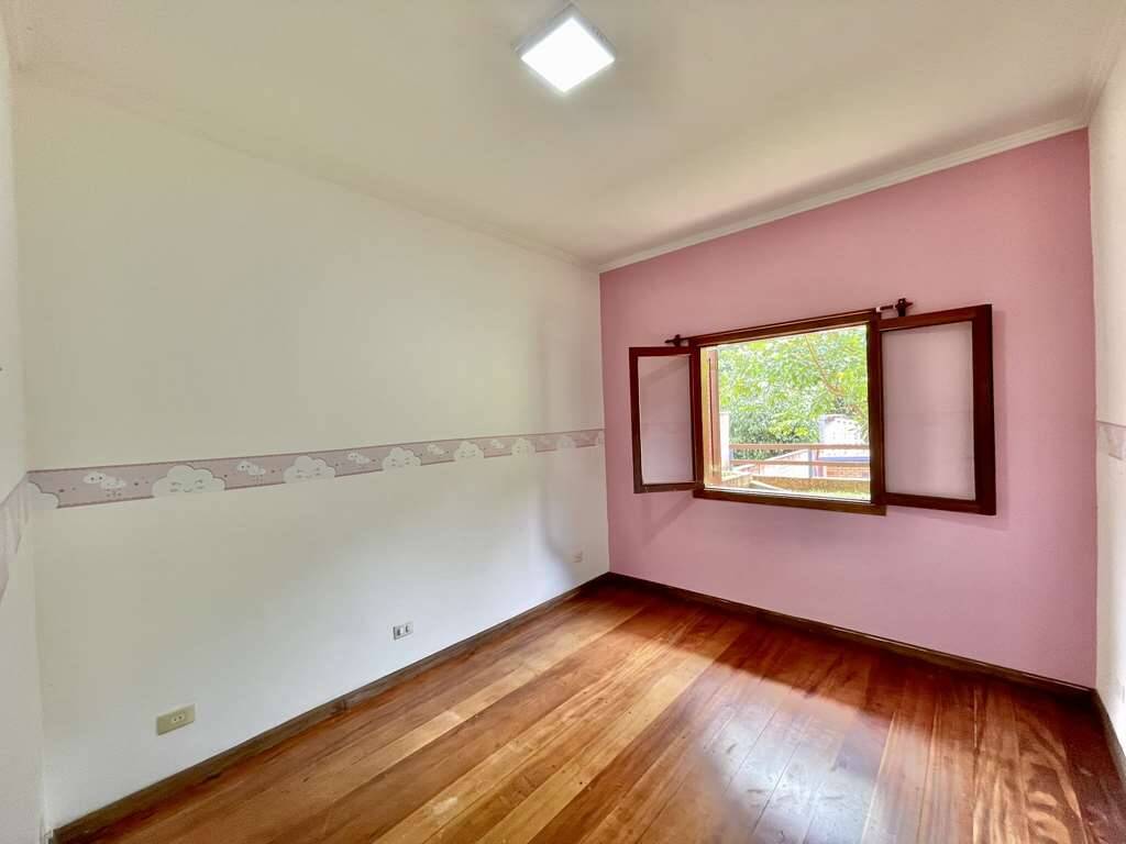 Casa de Condomínio à venda com 5 quartos, 360m² - Foto 31