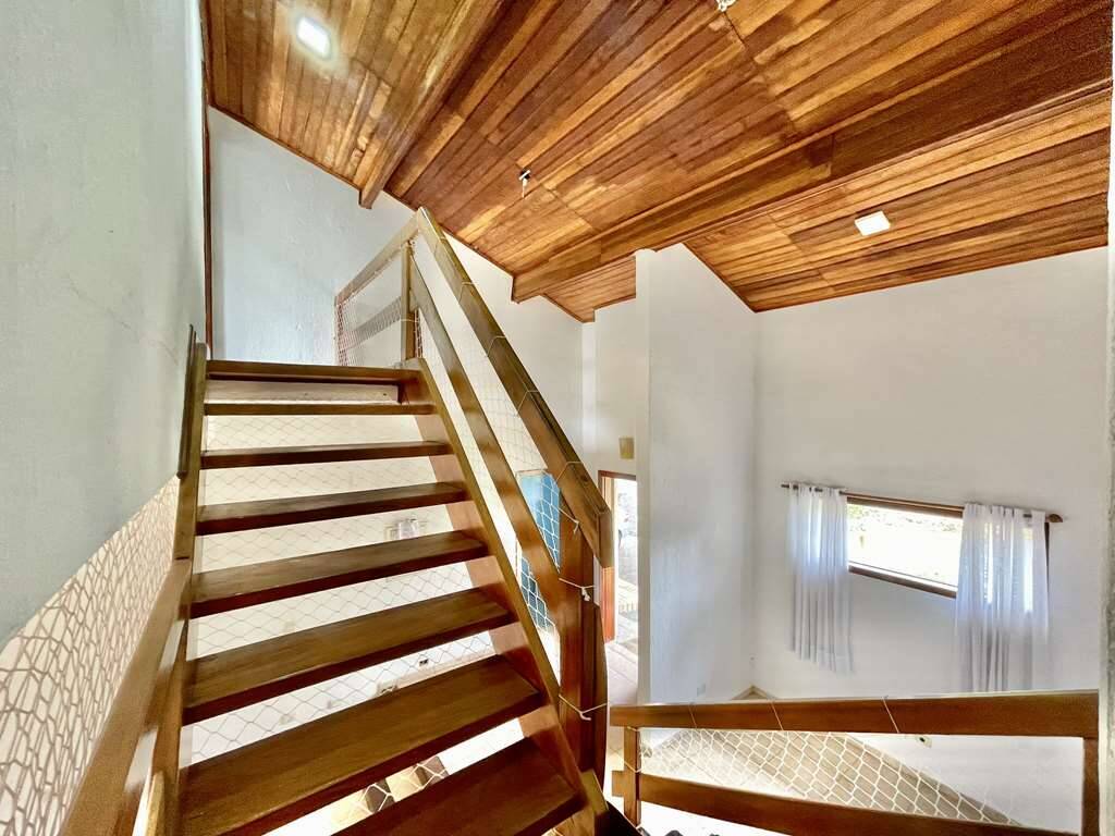 Casa de Condomínio à venda com 5 quartos, 360m² - Foto 33