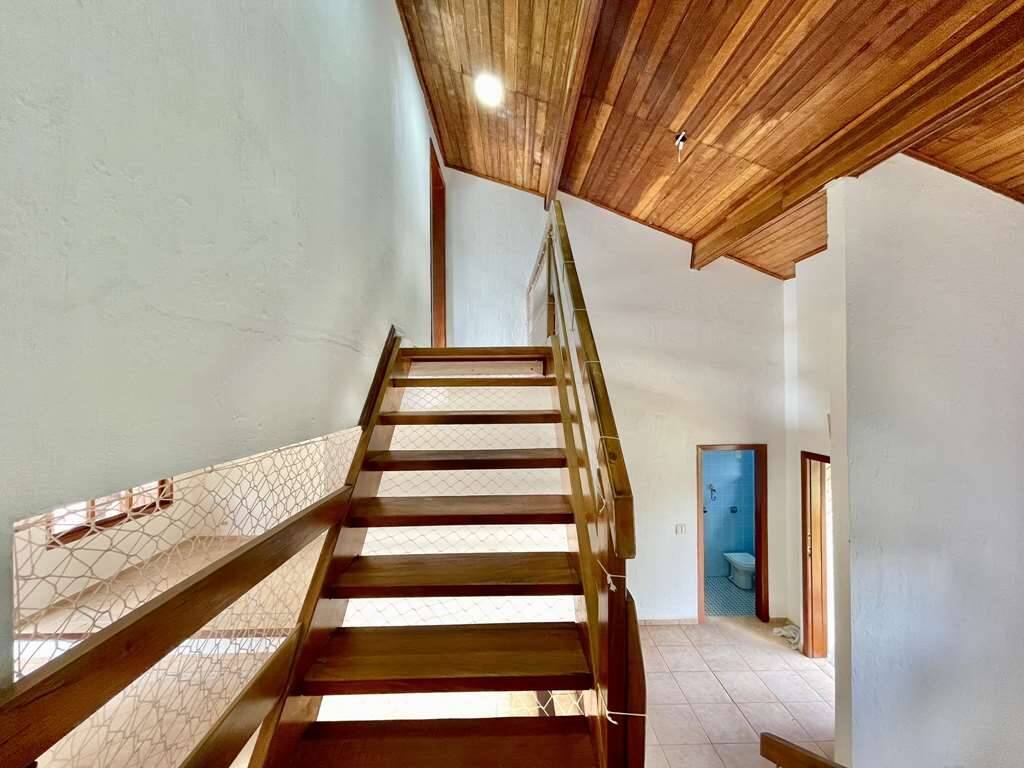 Casa de Condomínio à venda com 5 quartos, 360m² - Foto 38