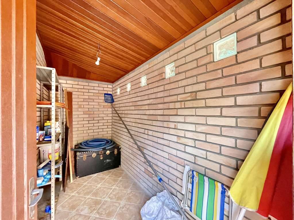 Casa de Condomínio à venda com 5 quartos, 360m² - Foto 60